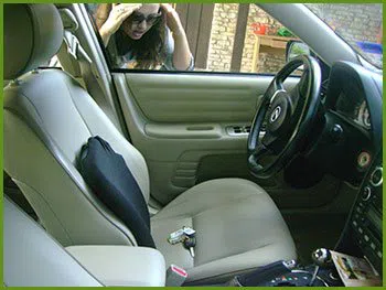 Neighborhood Locksmith Services San Diego, CA 858-360-7137 - 20-keys-locked-in-car
