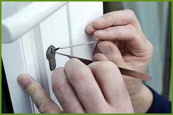 Neighborhood Locksmith Services San Diego, CA 858-360-7137 - 3-cheap-locksmith-near-me